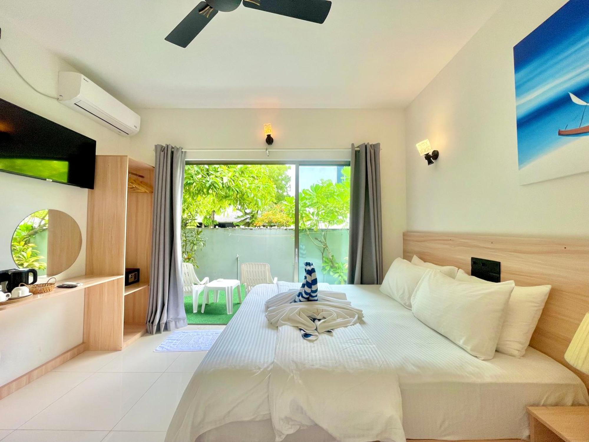 La Solara Villa Ukulhas Island Exterior photo
